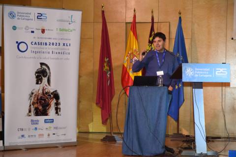José Manuel Baena durante su conferencia en la UPCT.